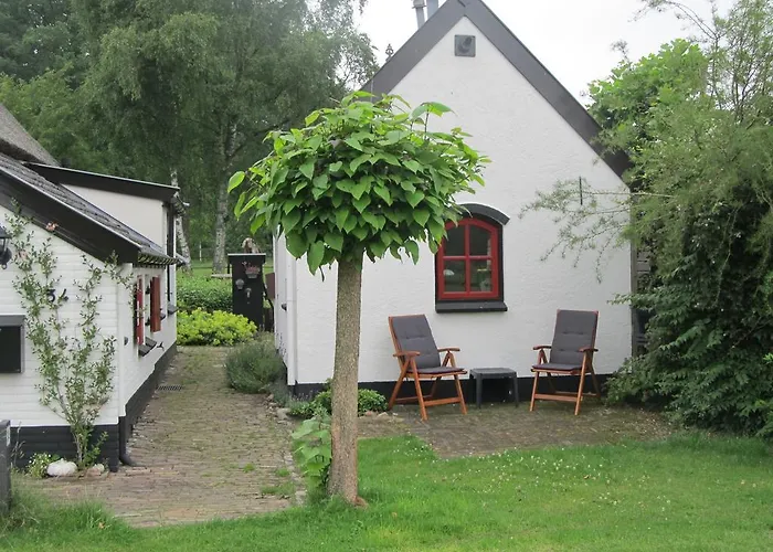 Bed & Breakfast Het Bakhuis Loenen